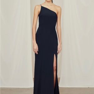 Amsale crepe 1 sleeve dress in black